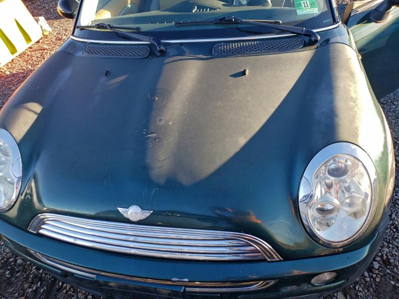 Photo 11 from auction – 2004 MINI COOPER with VIN WMWRC33434TJ58834