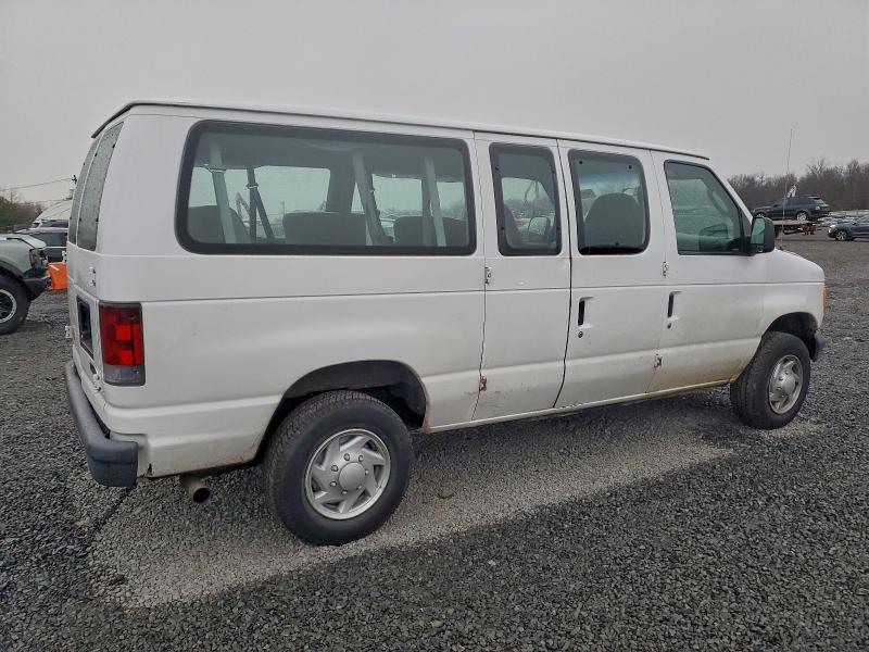 Photo 3 from auction – 2004 FORD ECONOLINE with VIN 1FBNE31L94HB47530