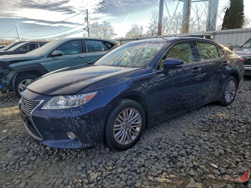 LEXUS ES 350 2013 z numerem VIN JTHBK1GG5D2056424 - Zdjęcie z aukcji