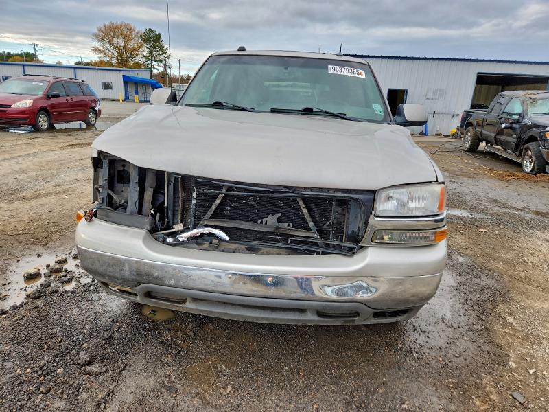 Photo 5 from auction – 2005 GMC YUKON with VIN 1GKEC13T25R216724