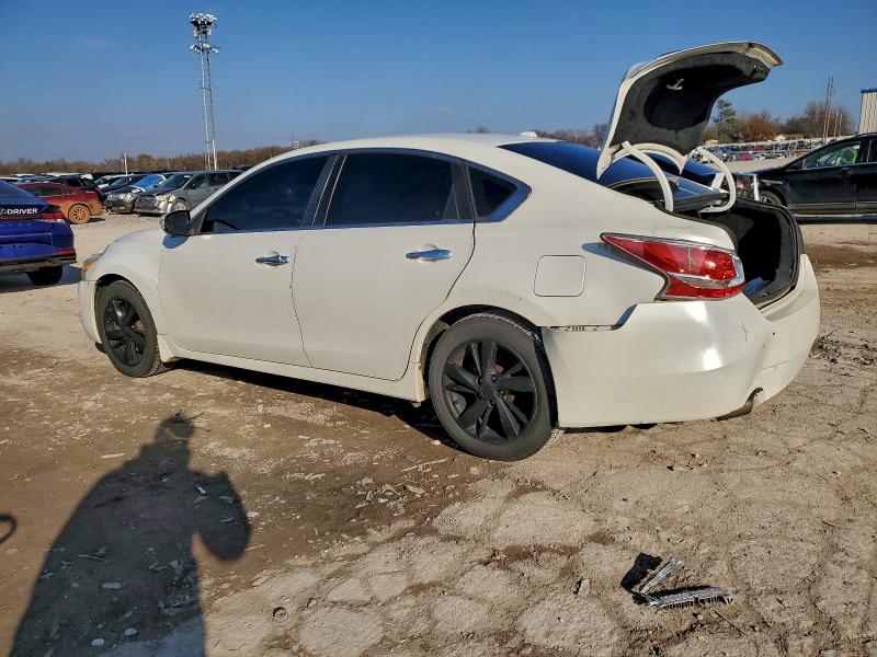 Photo 2 from auction – 2015 NISSAN ALTIMA 2.5 with VIN 1N4AL3AP3FC125242