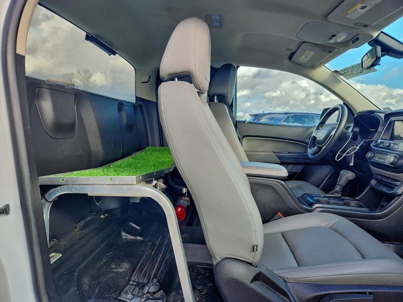 Photo 10 from auction – 2019 CHEVROLET COLORADO with VIN 1GCHSBEA8K1160165