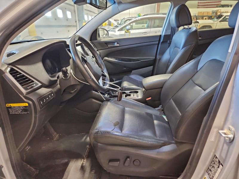 Photo 7 from auction – 2017 HYUNDAI TUCSON LIM with VIN KM8J3CA27HU339030