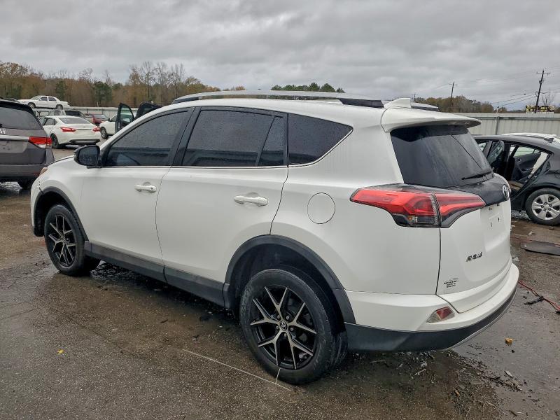 Photo 2 from auction – 2017 TOYOTA RAV4 SE with VIN 2T3NFREV9HW332670