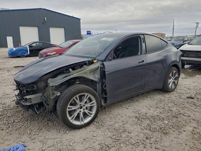 TESLA MODEL Y 2022 with VIN 7SAYGDEE3NF451364 - Photo from auction