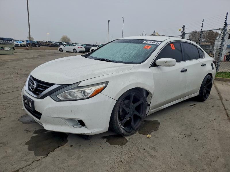 NISSAN ALTIMA 2.5 2017 with VIN 1N4AL3AP1HC292900 - Photo from auction
