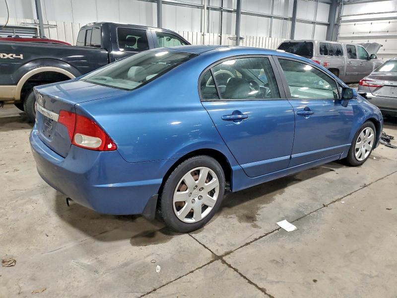 Photo 3 from auction – 2011 HONDA CIVIC LX with VIN 19XFA1F58BE018739