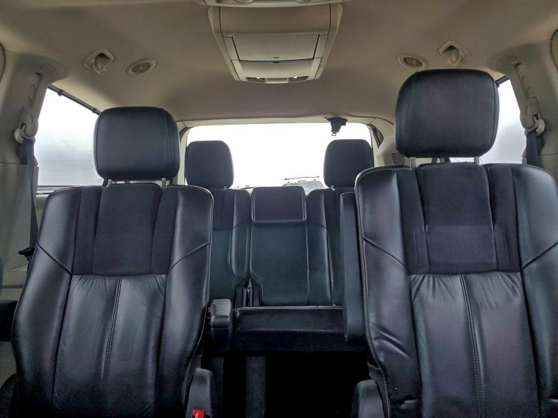 Photo 10 from auction – 2011 CHRYSLER TOWN & COU with VIN 2A4RR6DG9BR659334