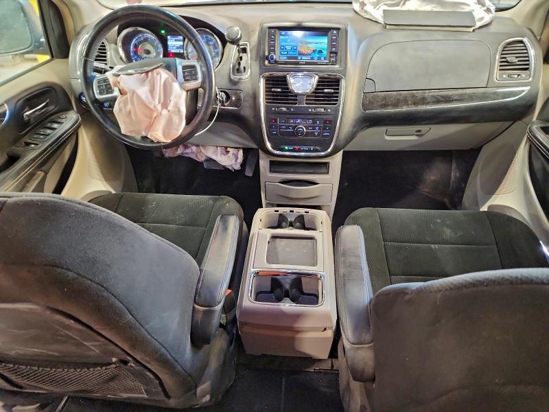 Photo 8 from auction – 2012 CHRYSLER TOWN & COU with VIN 2C4RC1BGXCR162906