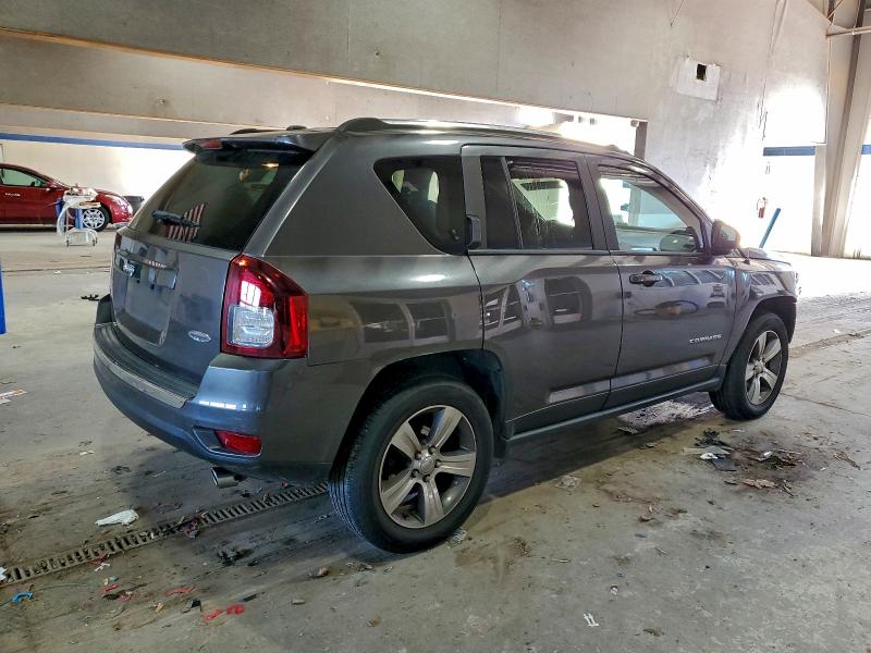 Photo 3 from auction – 2017 JEEP COMPASS LA with VIN 1C4NJDEB5HD169987