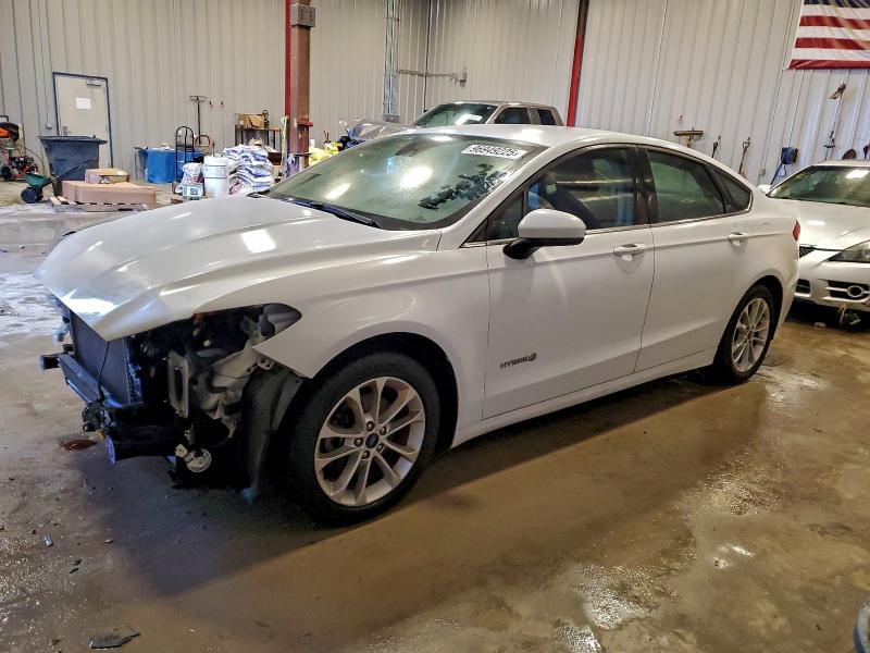 FORD FUSION 2019 with VIN 3FA6P0LU8KR263186 - Photo from auction