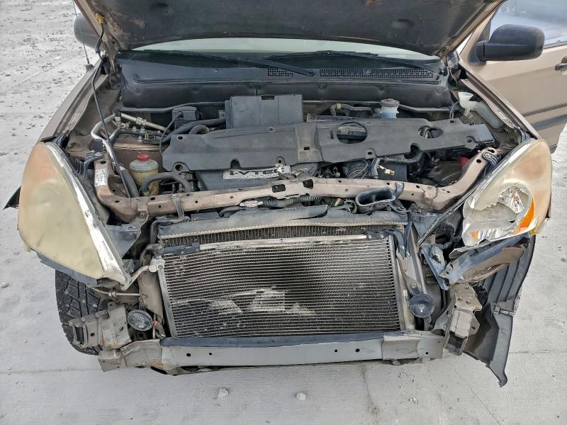 Photo 11 from auction – 2004 HONDA CR-V LX with VIN JHLRD78454C007223