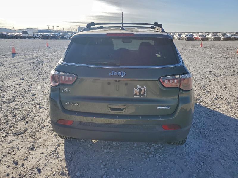 Фото 6 с аукциона – 2018 JEEP COMPASS LA с VIN 3C4NJDBB1JT201421