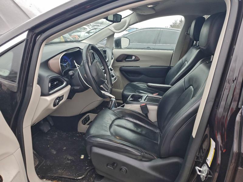 Photo 7 from auction – 2018 CHRYSLER PACIFICA with VIN 2C4RC1EG8JR235392