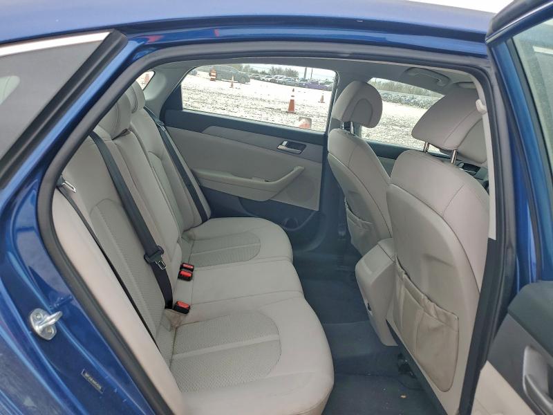 Photo 10 from auction – 2017 HYUNDAI SONATA SE with VIN 5NPE24AF4HH570799