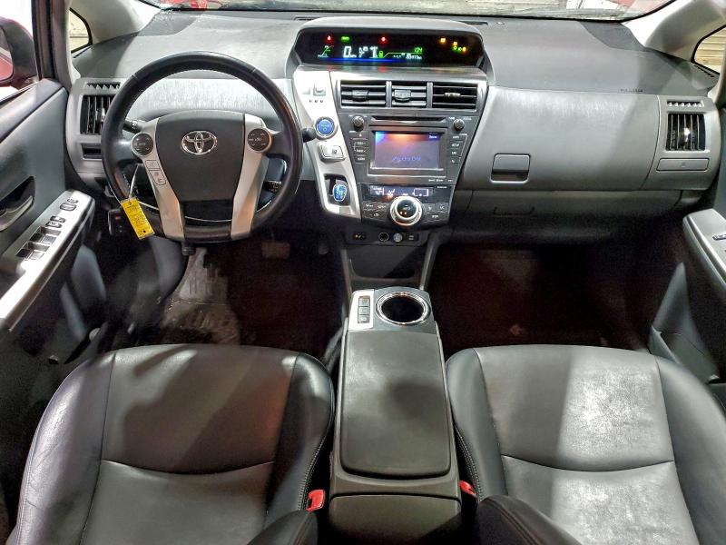 Photo 8 from auction – 2013 TOYOTA PRIUS V with VIN JTDZN3EU5D3210748
