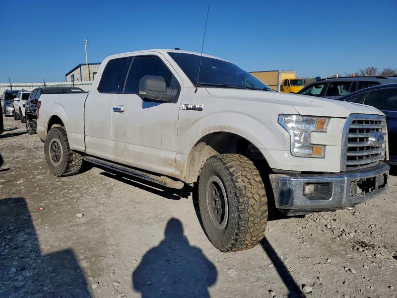 Photo 4 from auction – 2016 FORD F150 SUPER with VIN 1FTFX1EF8GKD88358