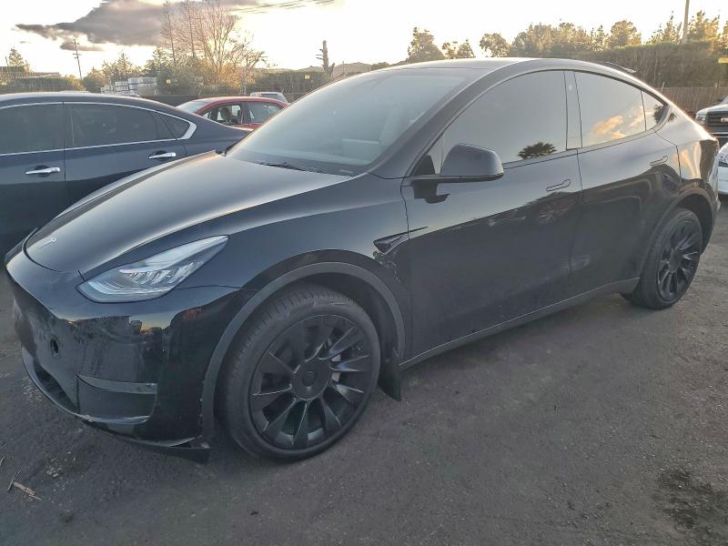 TESLA MODEL Y 2023 with VIN 7SAYGDEEXPA078694 - Photo from auction