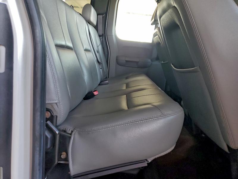 Photo 10 from auction – 2007 CHEVROLET SILVERADO with VIN 1GCEC19X07Z647037