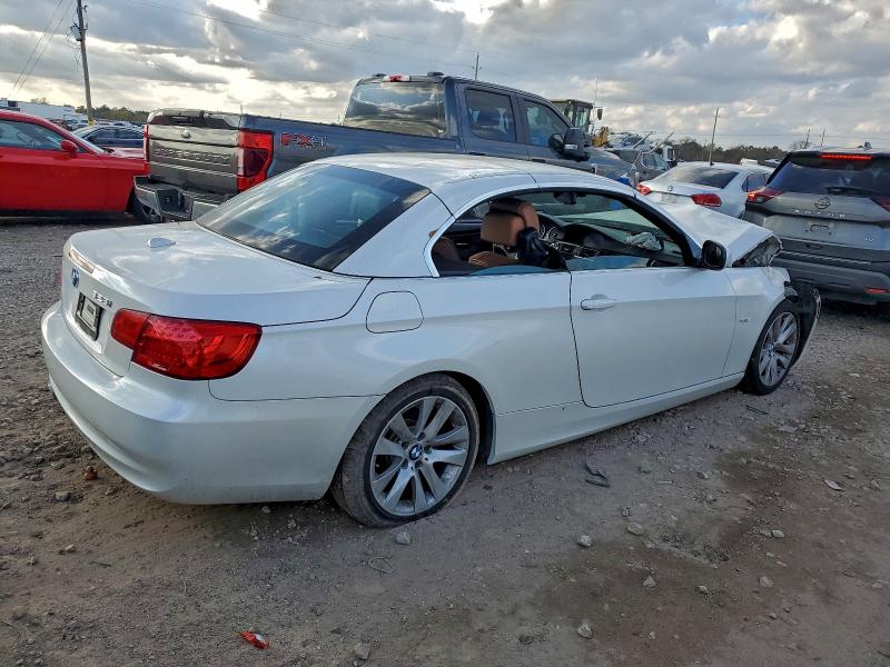Фото 3 с аукциона – 2013 BMW 328 с VIN WBADW3C56DJ526364