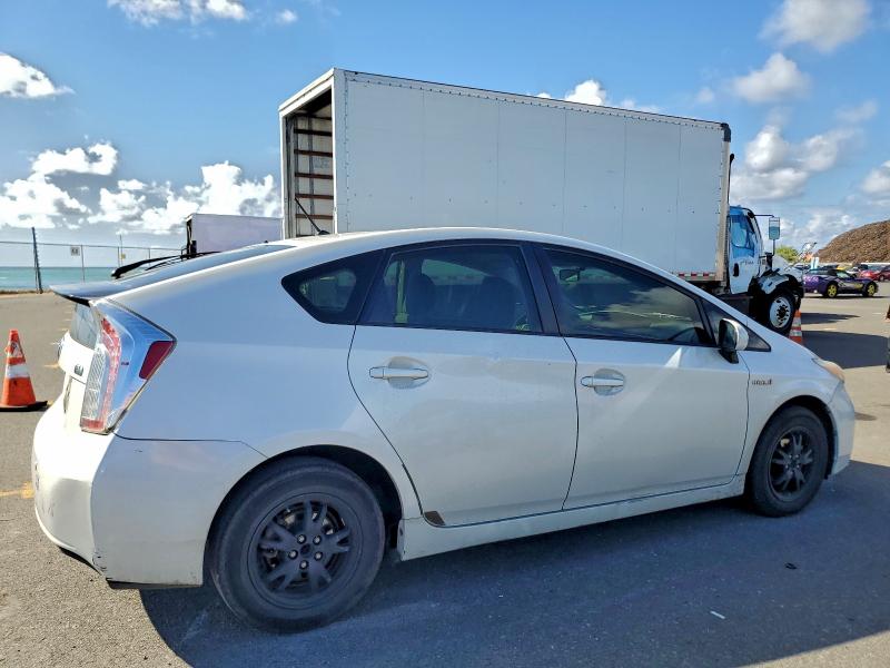 Photo 3 from auction – 2013 TOYOTA PRIUS with VIN JTDKN3DU3D0343514