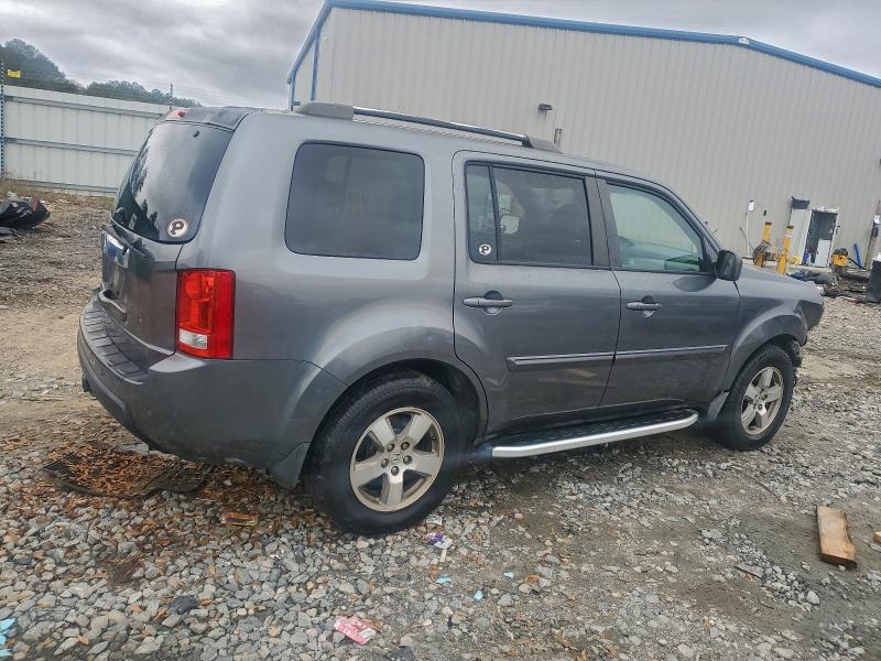 Photo 3 from auction – 2011 HONDA PILOT EXLN with VIN 5FNYF3H75BB008992