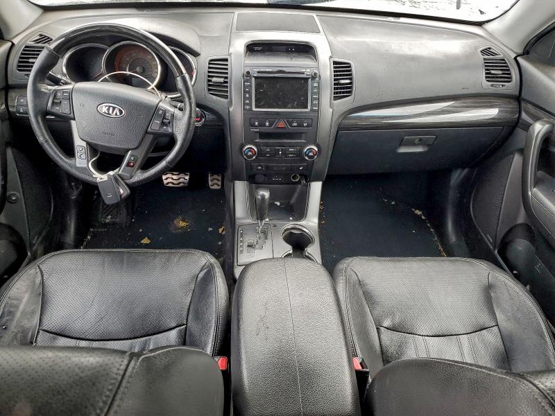 Photo 8 from auction – 2012 KIA SORENTO SX with VIN 5XYKWDA27CG203514