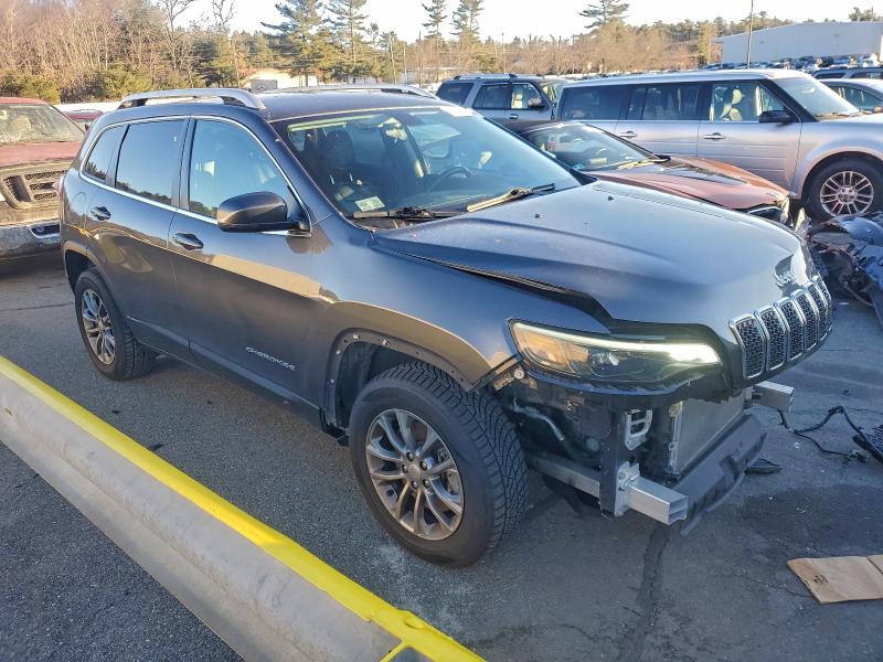 Photo 4 from auction – 2019 JEEP CHEROKEE L with VIN 1C4PJMLB4KD394274