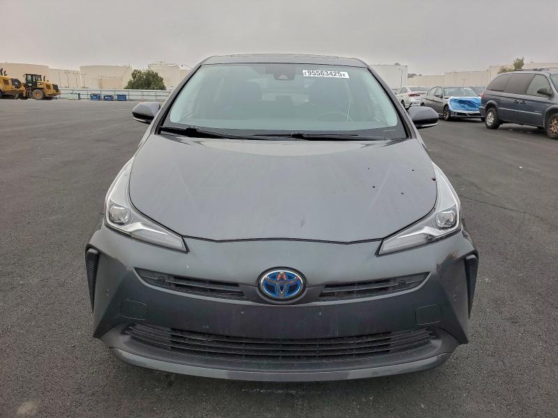 Photo 5 from auction – 2021 TOYOTA PRIUS SPEC with VIN JTDKAMFUXM3133683