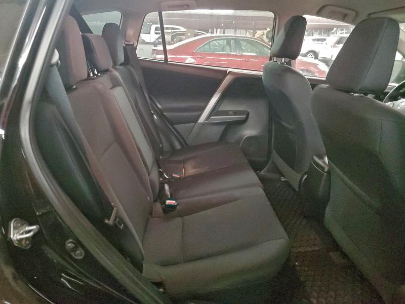 Photo 11 from auction – 2017 TOYOTA RAV4 LE with VIN 2T3BFREV1HW599952