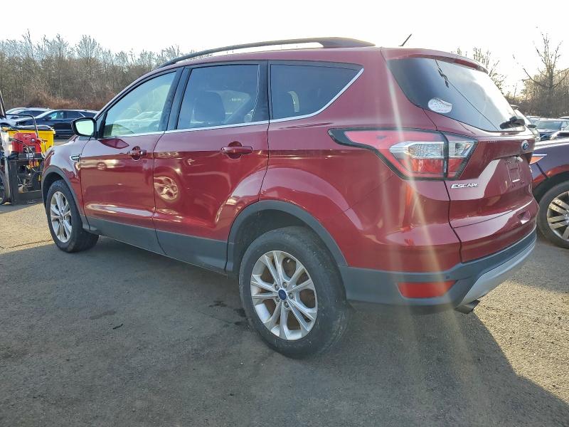 Zdjęcie 2 z aukcji – 2017 FORD ESCAPE z VIN 1FMCU9GD2HUC57546
