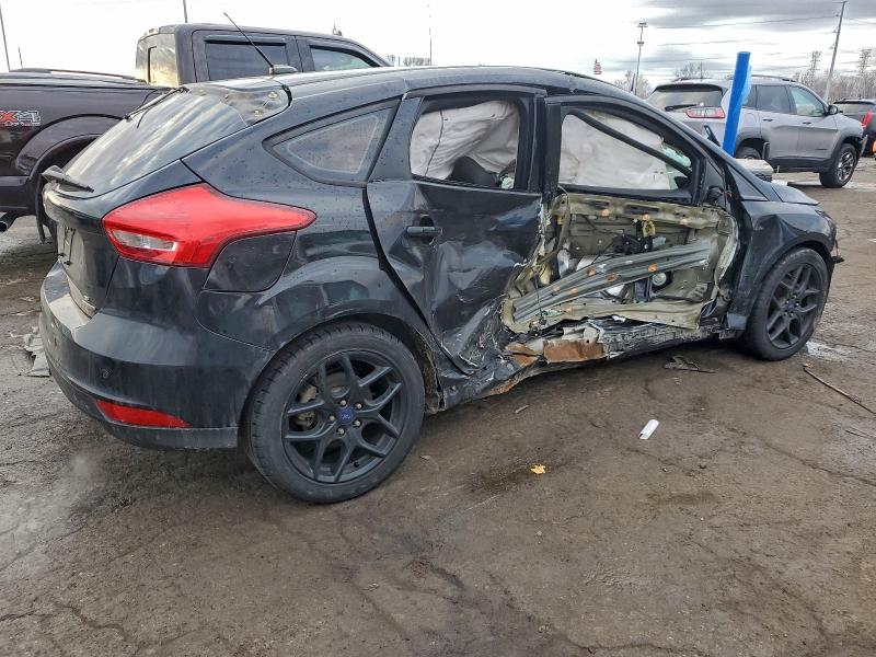 Photo 3 from auction – 2016 FORD FOCUS SE with VIN 1FADP3K27GL334473