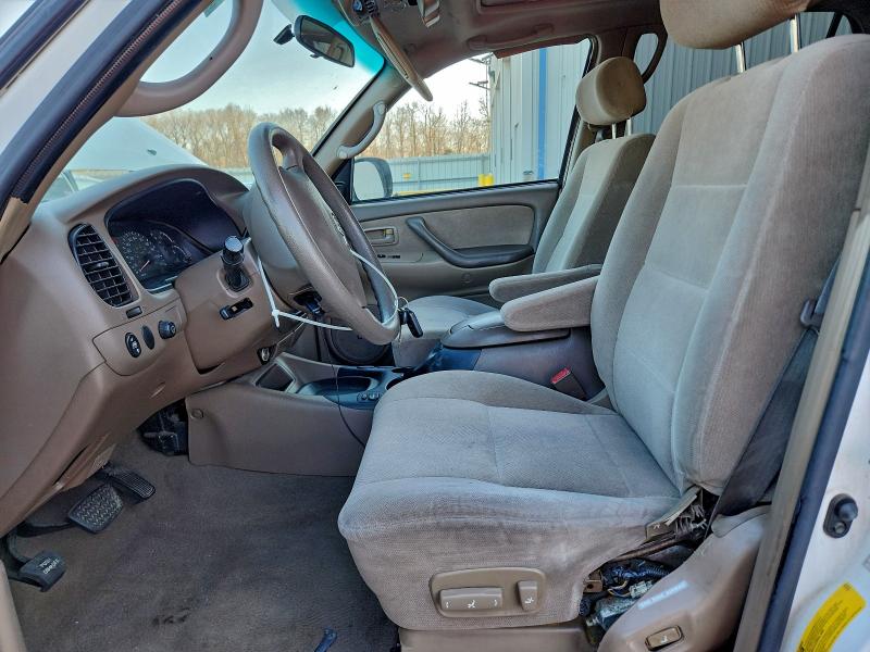 Photo 7 from auction – 2003 TOYOTA SEQUOIA SR with VIN 5TDZT34A63S202149