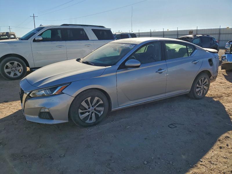 NISS ALTIMA 2020 with VIN 1N4BL4BV6LC255230 - Photo from auction