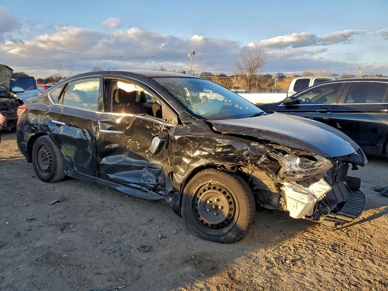 Photo 4 from auction – 2015 NISSAN SENTRA S with VIN 3N1AB7AP2FY268679