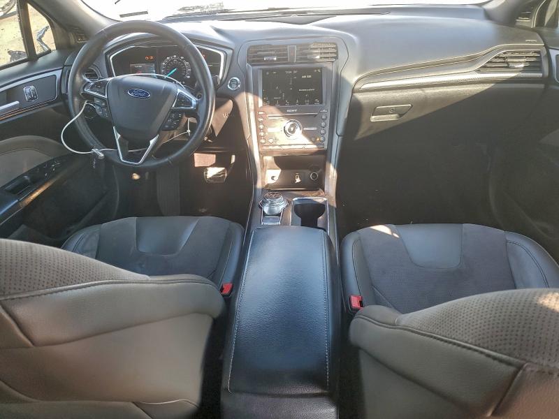Photo 8 from auction – 2017 FORD FUSION SPO with VIN 3FA6P0VP3HR351739