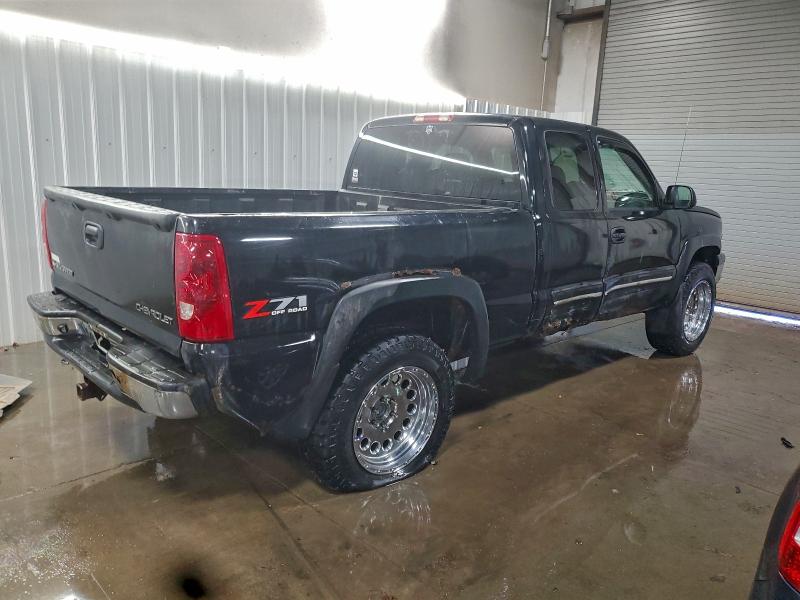 Photo 3 from auction – 2006 CHEVROLET SILVERADO with VIN 1GCEK19B46Z119426