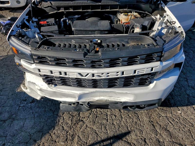 Photo 11 from auction – 2020 CHEVROLET SILVERADO with VIN 3GCUYBEF8LG193923