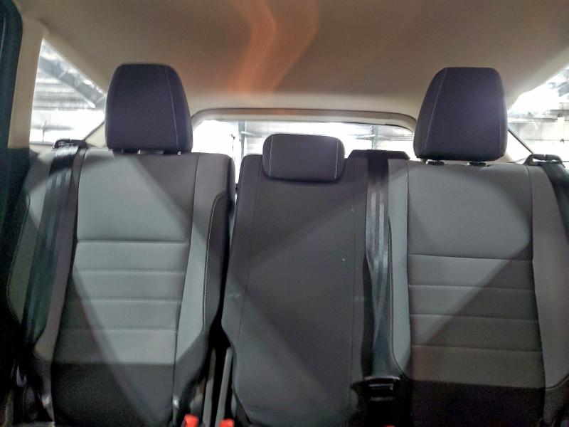 صورة رقم 10 من المزاد - 2017 FORD ESCAPE S مع VIN 1FMCU0F79HUB66667