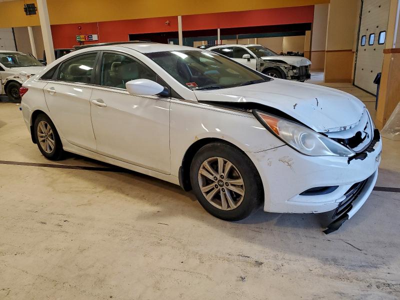 Photo 4 from auction – 2011 HYUNDAI SONATA GLS with VIN 5NPEB4AC5BH111620