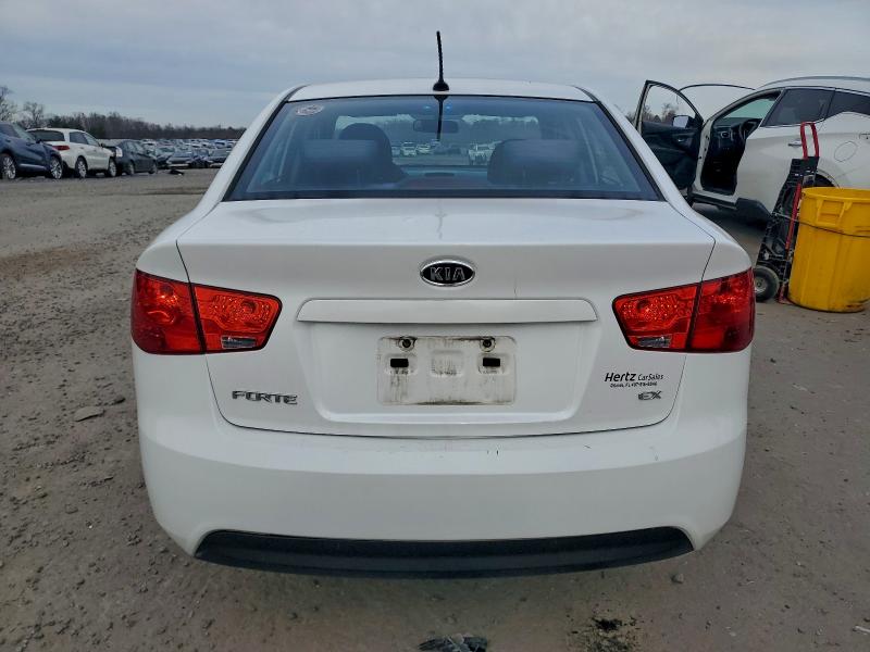 Photo 6 from auction – 2013 KIA FORTE EX with VIN KNAFU4A21D5737266