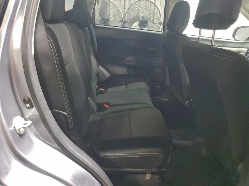 Photo 11 from auction – 2017 MITSUBISHI OUTLANDER with VIN JA4AD2A34HZ065481