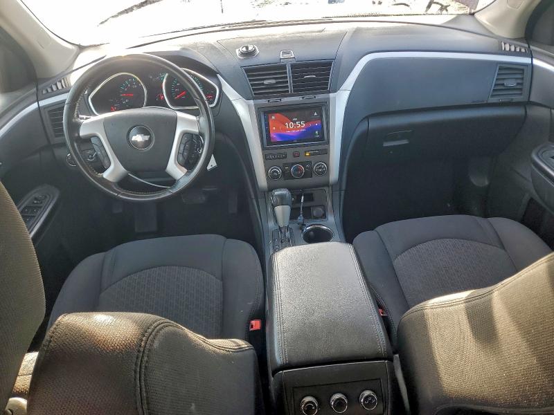 Photo 8 from auction – 2010 CHEVROLET TRAVERSE L with VIN 1GNLVFED6AS144971
