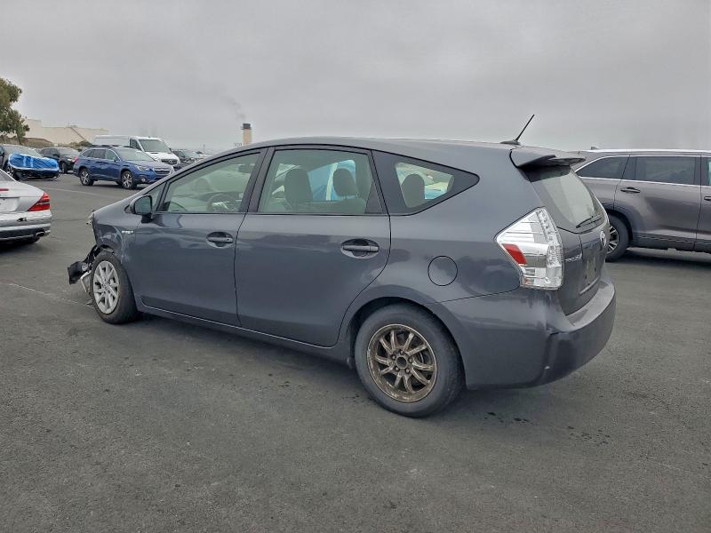 Photo 2 from auction – 2013 TOYOTA PRIUS V with VIN JTDZN3EU6D3284437