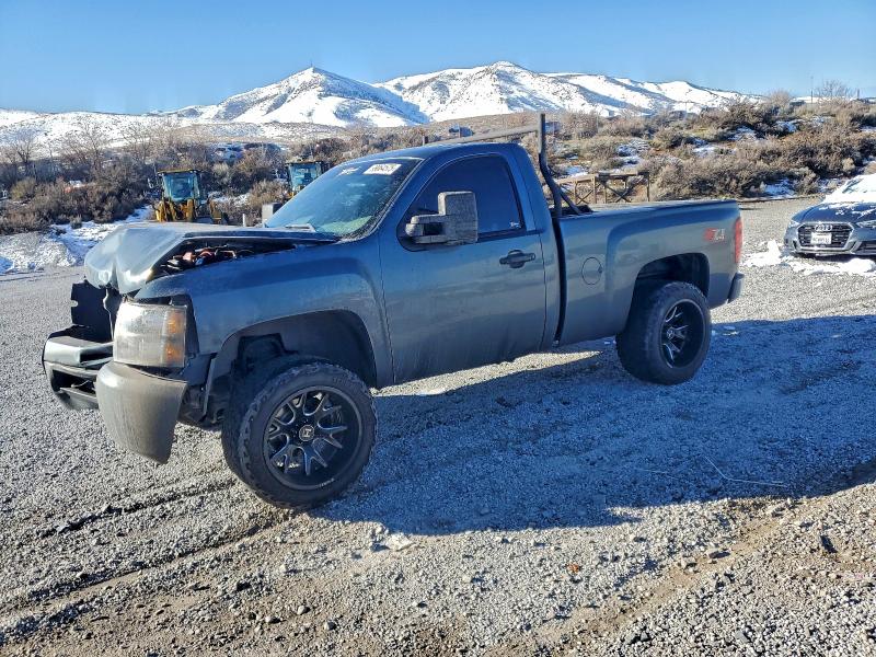 CHEVROLET SILVERADO 2011 with VIN 1GCNKPEX8BZ456468 - Photo from auction