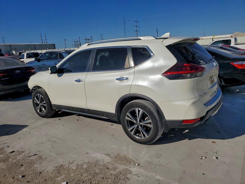Photo 2 from auction – 2019 NISSAN ROGUE S with VIN 5N1AT2MT7KC797792