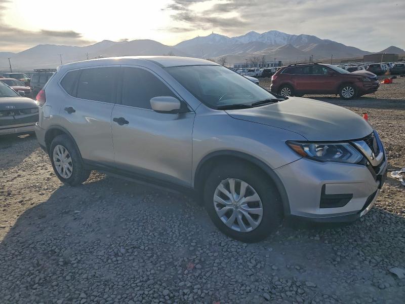 Photo 4 from auction – 2018 NISSAN ROGUE S with VIN KNMAT2MT1JP515898