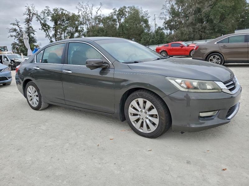 Photo 4 from auction – 2013 HONDA ACCORD EX with VIN 1HGCR2F73DA068085