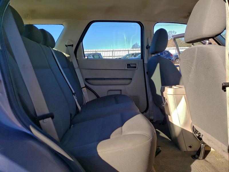 Photo 11 from auction – 2008 FORD ESCAPE XLS with VIN 1FMCU92Z48KB16122