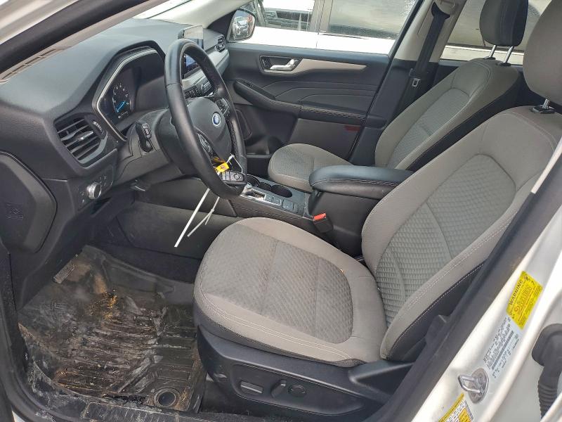 Photo 7 from auction – 2021 FORD ESCAPE SE with VIN 1FMCU9BZ1MUB24032